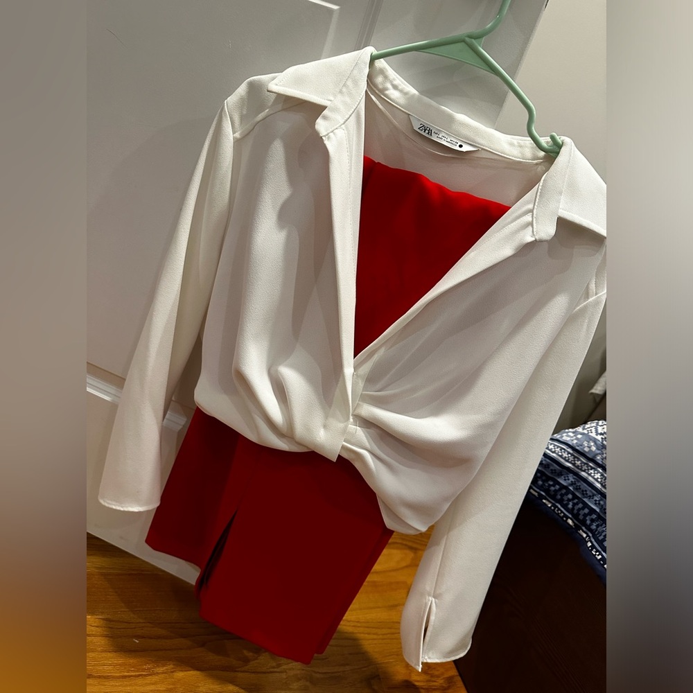 Women zara white crop blouse